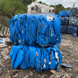 Hdpe drums blue and white