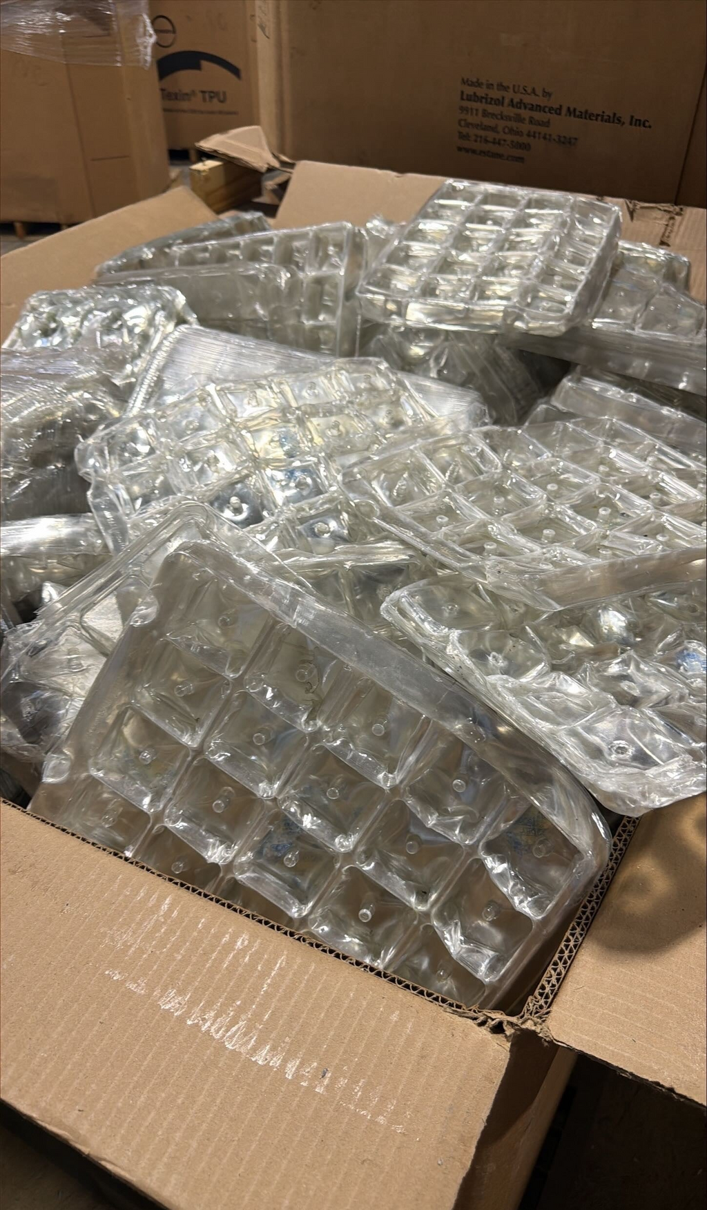 PET Trays – Polymer in Stock