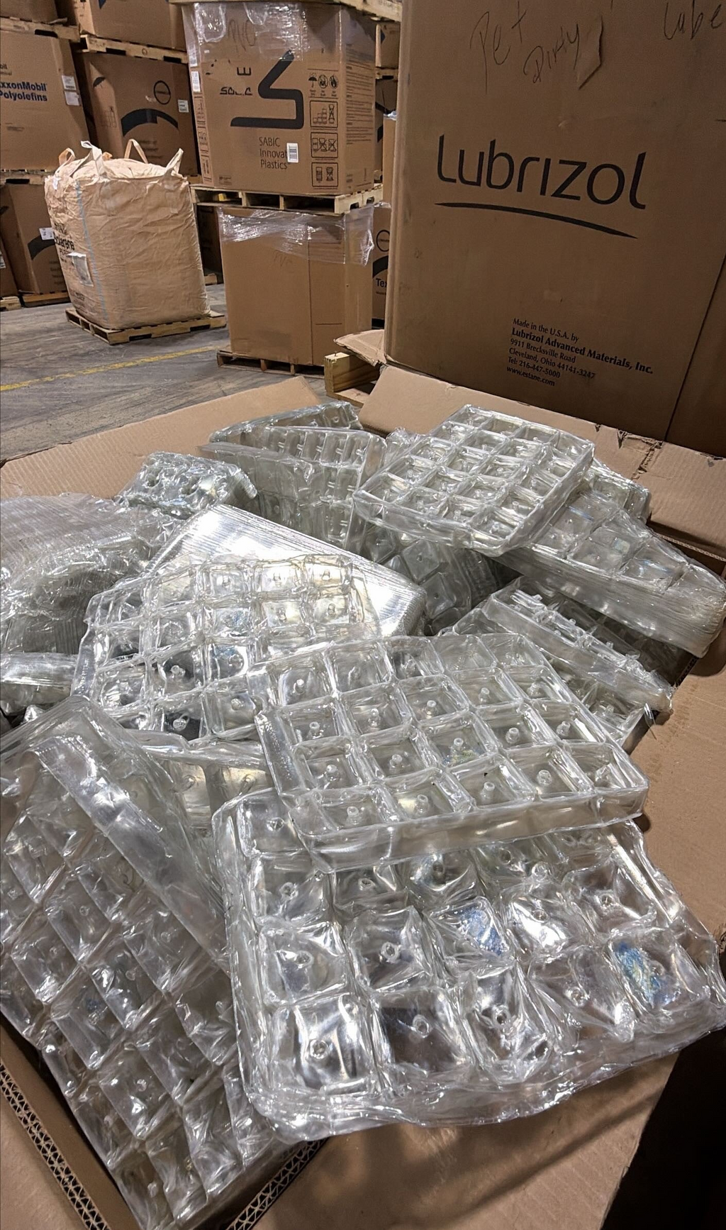 PET Trays – Polymer in Stock